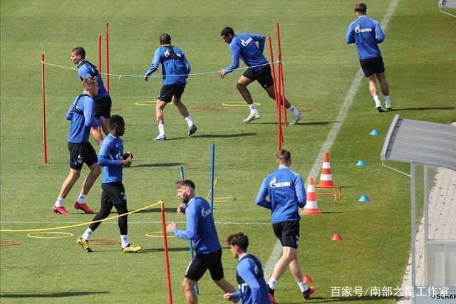 詹姆斯爆砍33+27林庭谦23分 天津力克福建